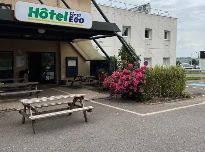First Eco Hotel
