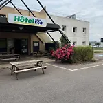 First Eco Hotell